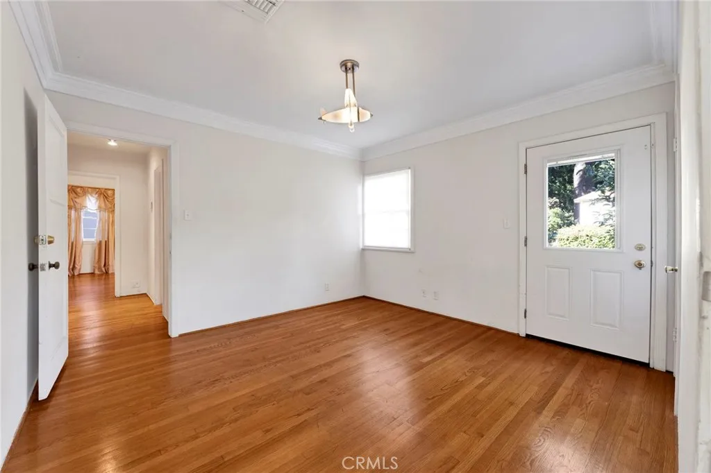 1605 Santa Rosa, Glendale, California 91208 home-pic-10