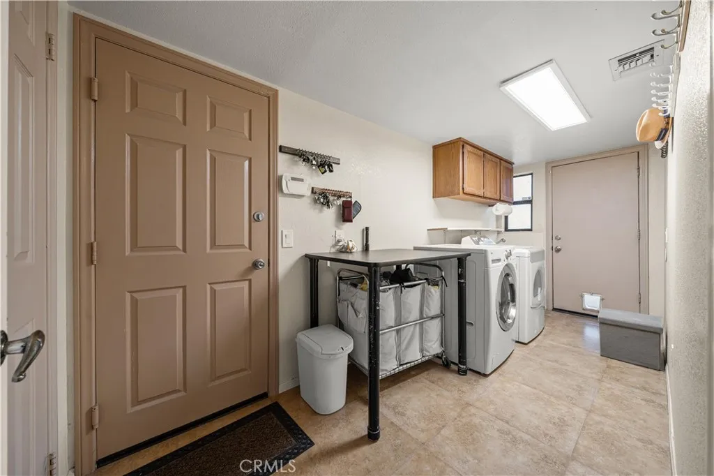 68077 Marina Road, Cathedral City, California 92234 home-pic-23