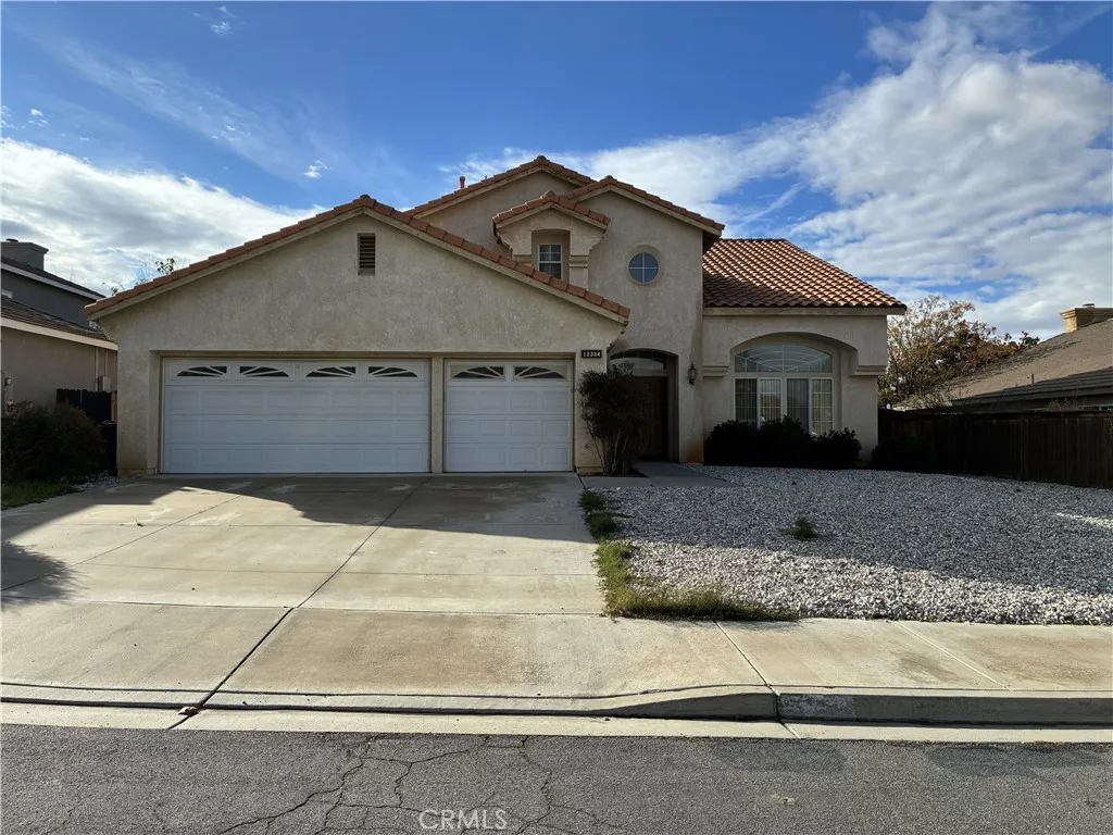12334 Navajo, Victorville, California 92392 home-pic-0