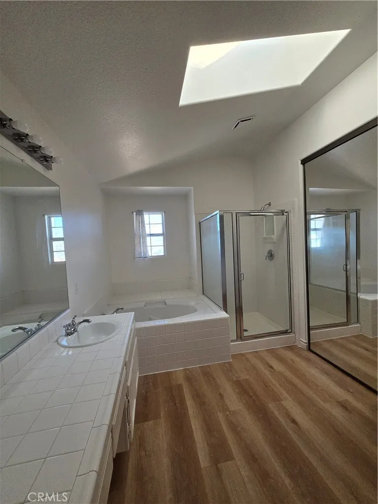 12334 Navajo, Victorville, California 92392 home-pic-25
