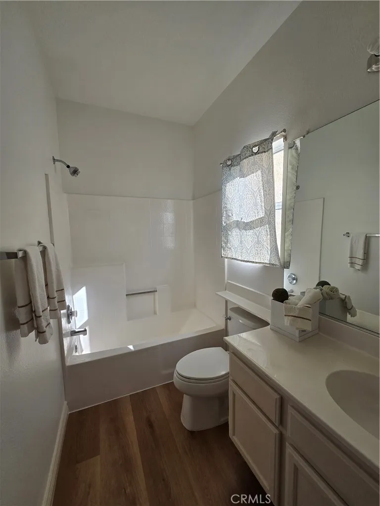 12334 Navajo, Victorville, California 92392 home-pic-16