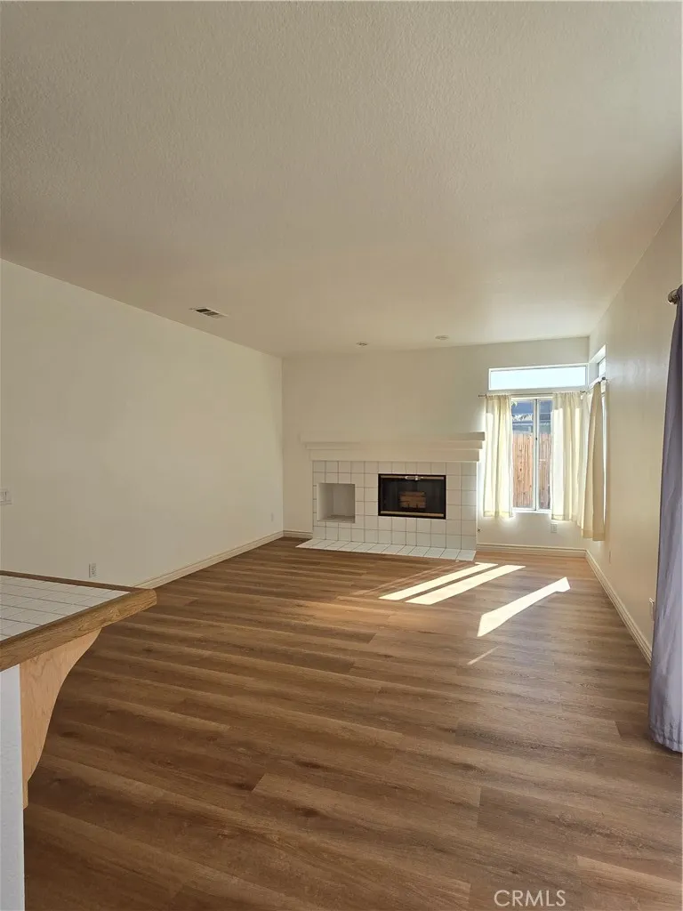 12334 Navajo, Victorville, California 92392 home-pic-9