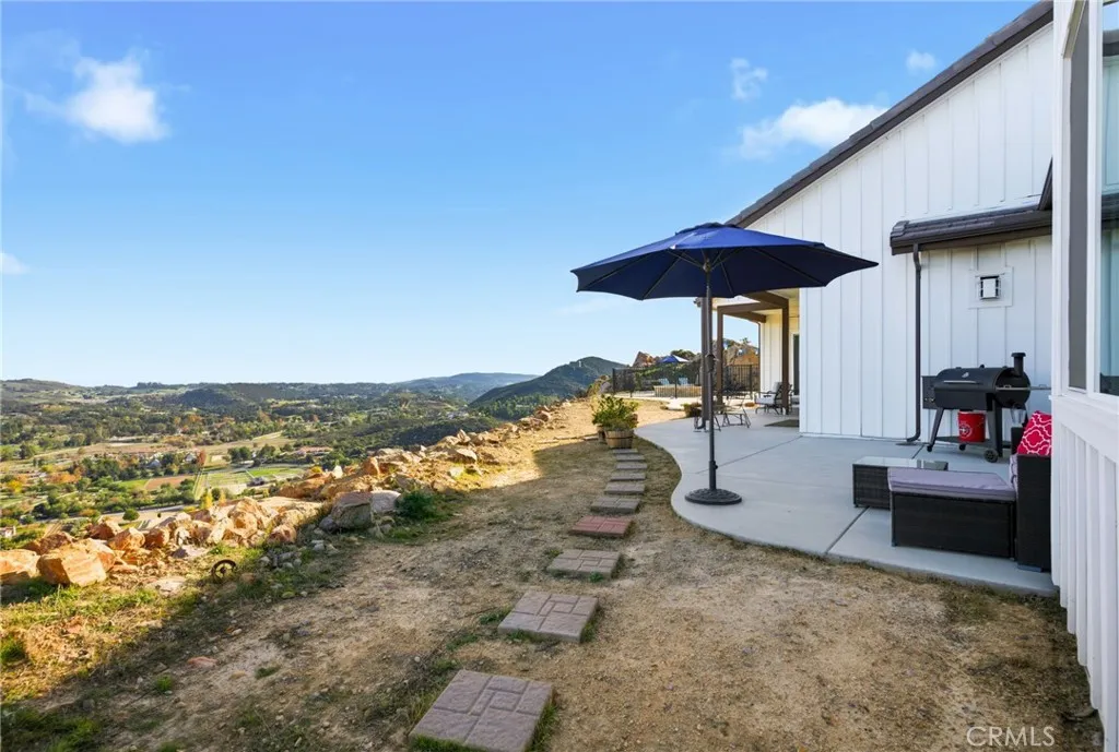 39472 Vista Del Bosque, Murrieta, California 92562 home-pic-34