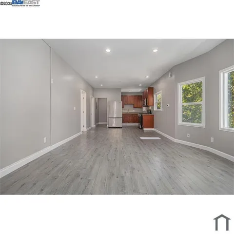 191 W Mc Arthur, Oakland, California 94611