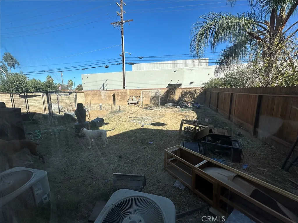 4815 Creekway Ln, Riverside, California 92505 home-pic-5