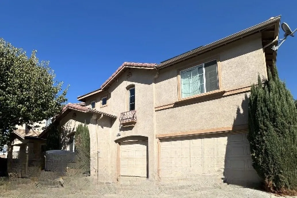 4815 Creekway Ln, Riverside, California 92505 home-pic-0