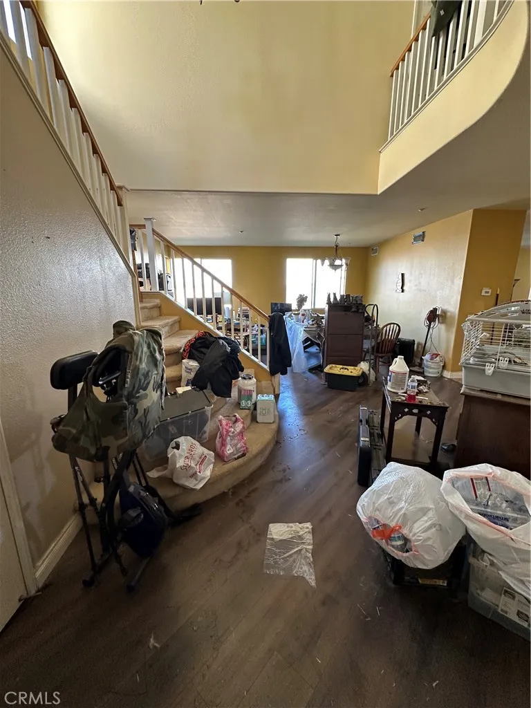 4815 Creekway Ln, Riverside, California 92505 home-pic-1