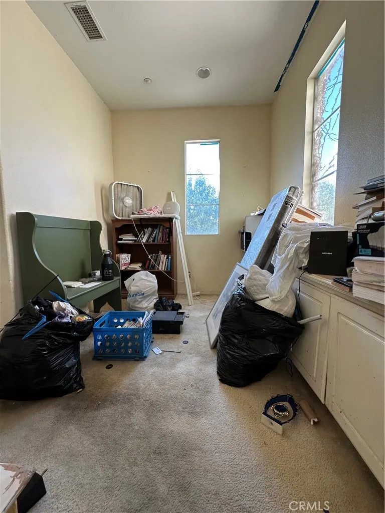 4815 Creekway Ln, Riverside, California 92505 home-pic-9