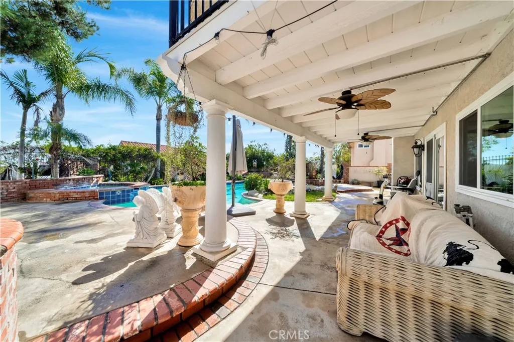 1475 Labrador, Corona, California 92882 home-pic-17