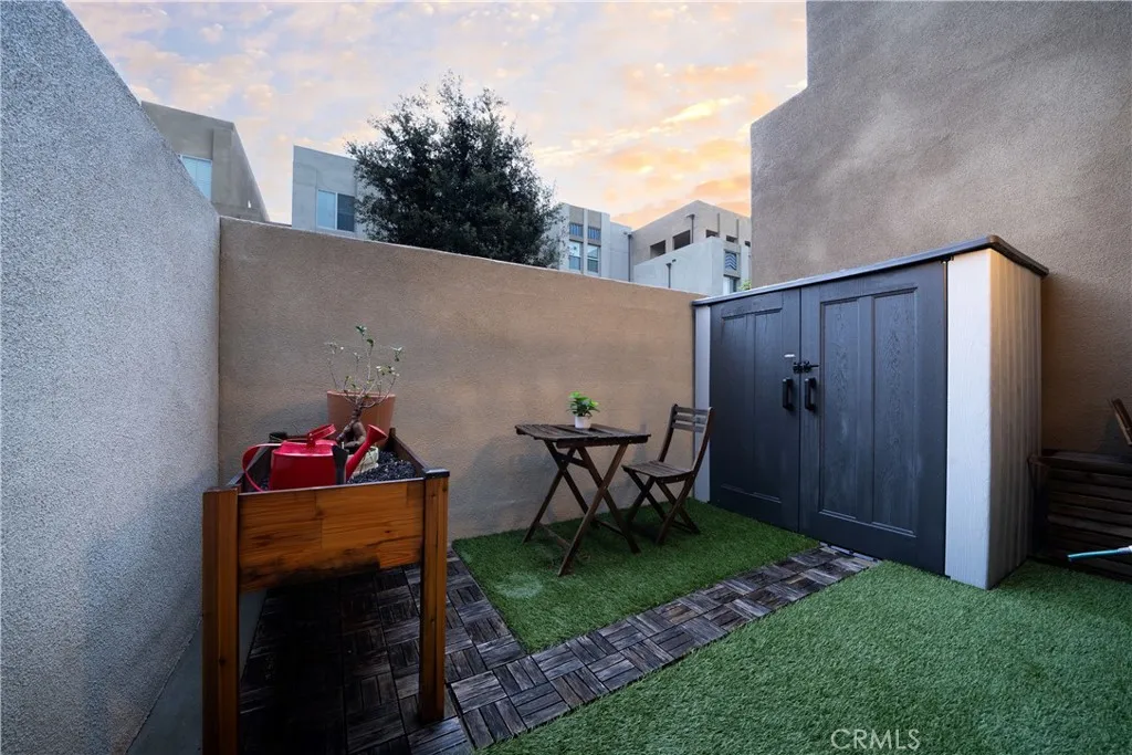 217 Magnet, Irvine, California 92618 home-pic-3