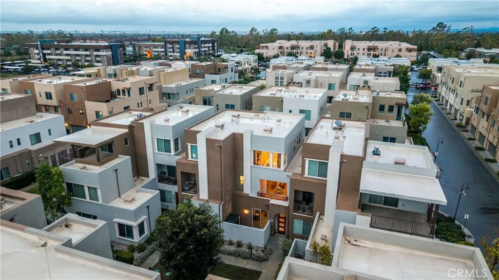 217 Magnet, Irvine, California 92618 home-pic-17