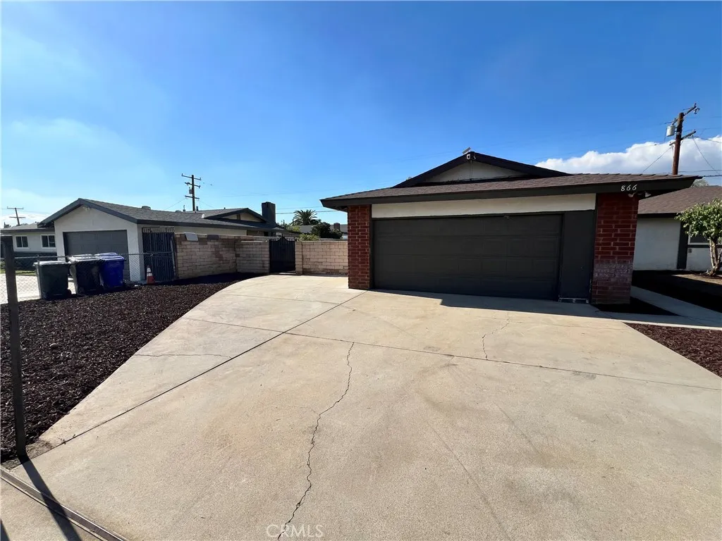 866 N Eucalyptus, Rialto, California 92376 home-pic-0