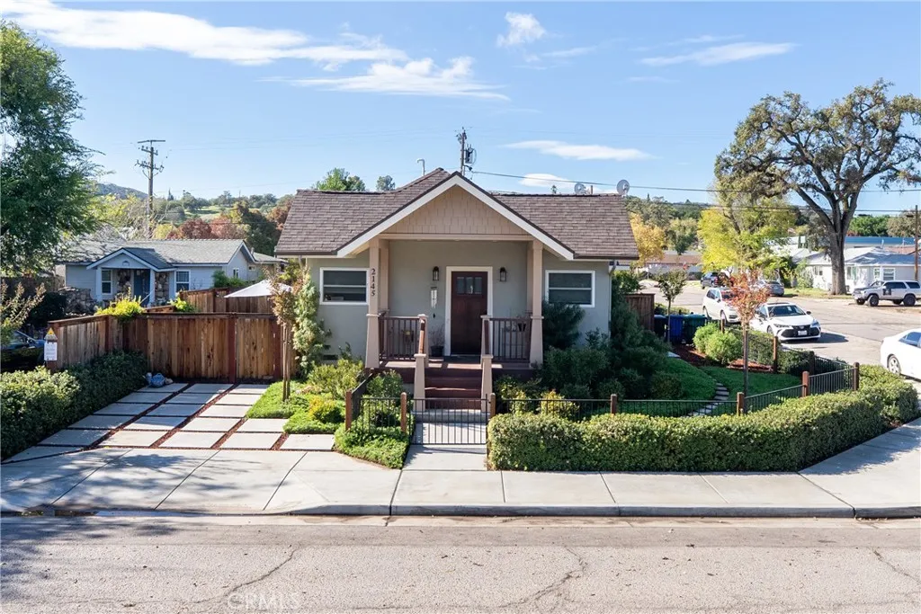 2145 Park, Paso Robles, California 93446 home-pic-2