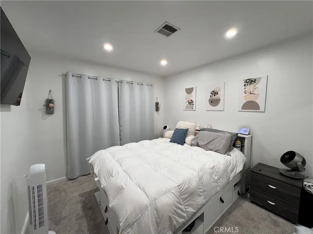 1188 N 3rd, Upland, California 91786 home-pic-13