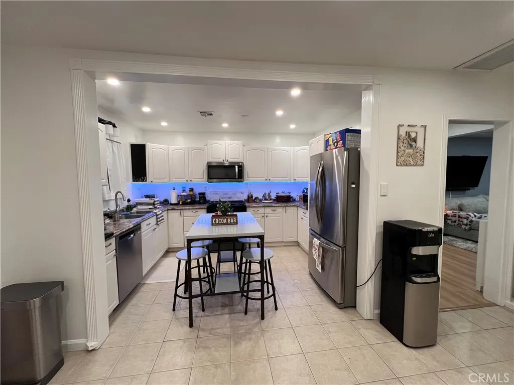 1188 N 3rd, Upland, California 91786 home-pic-10