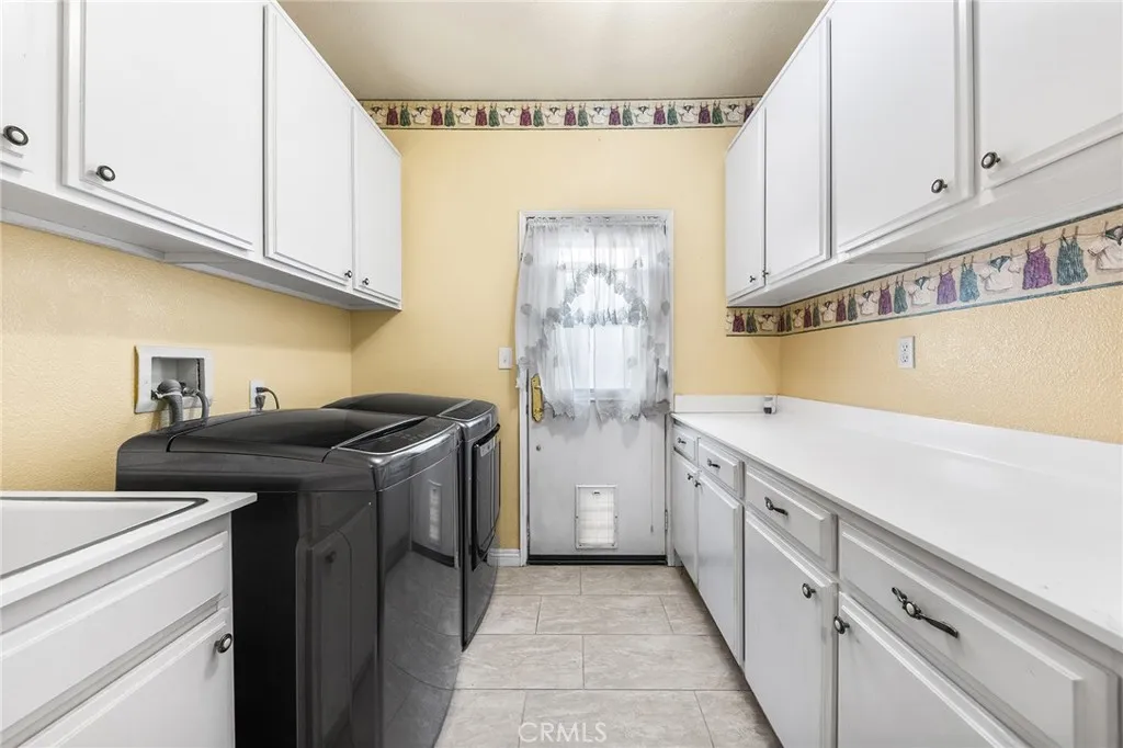 15345 Georgetown, Chino Hills, California 91709 home-pic-25