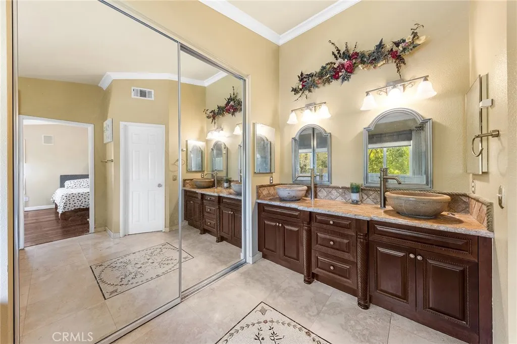 15345 Georgetown, Chino Hills, California 91709 home-pic-37
