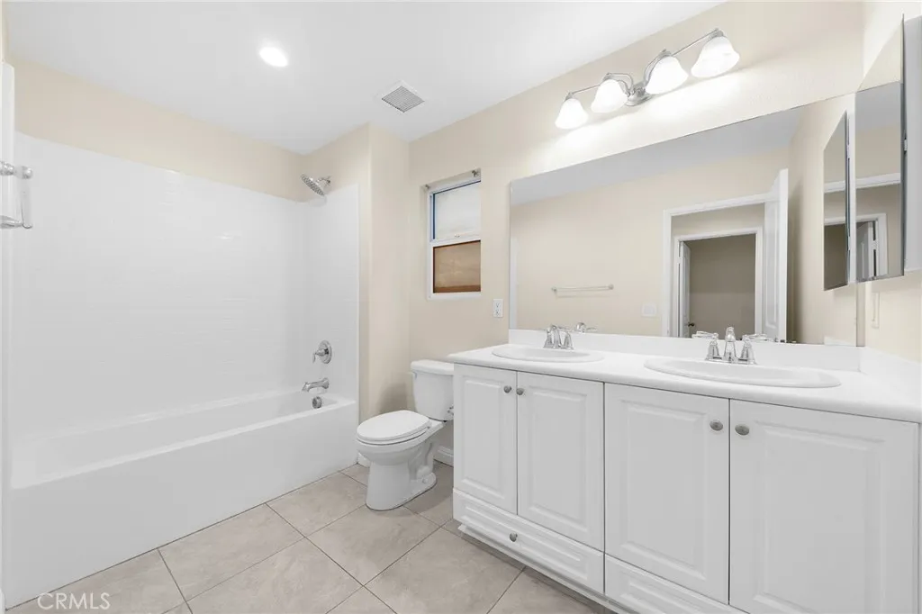 3262 S Portsmouth, Ontario, California 91761 home-pic-55