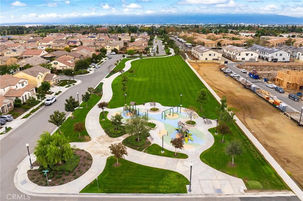 3262 S Portsmouth, Ontario, California 91761 home-pic-65