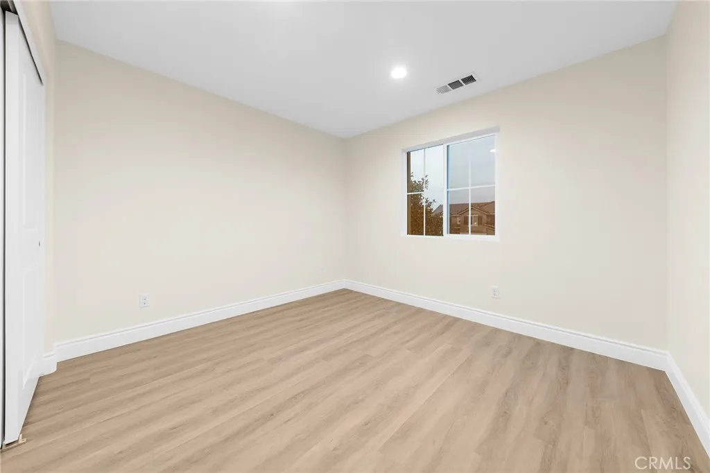 3262 S Portsmouth, Ontario, California 91761 home-pic-54