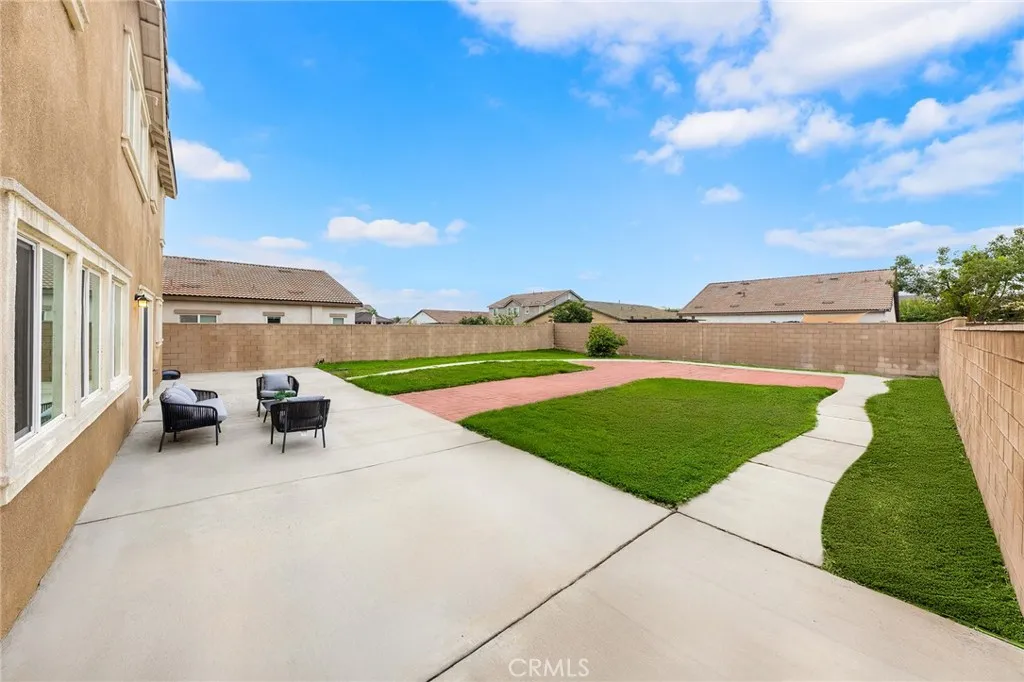 3262 S Portsmouth, Ontario, California 91761 home-pic-62