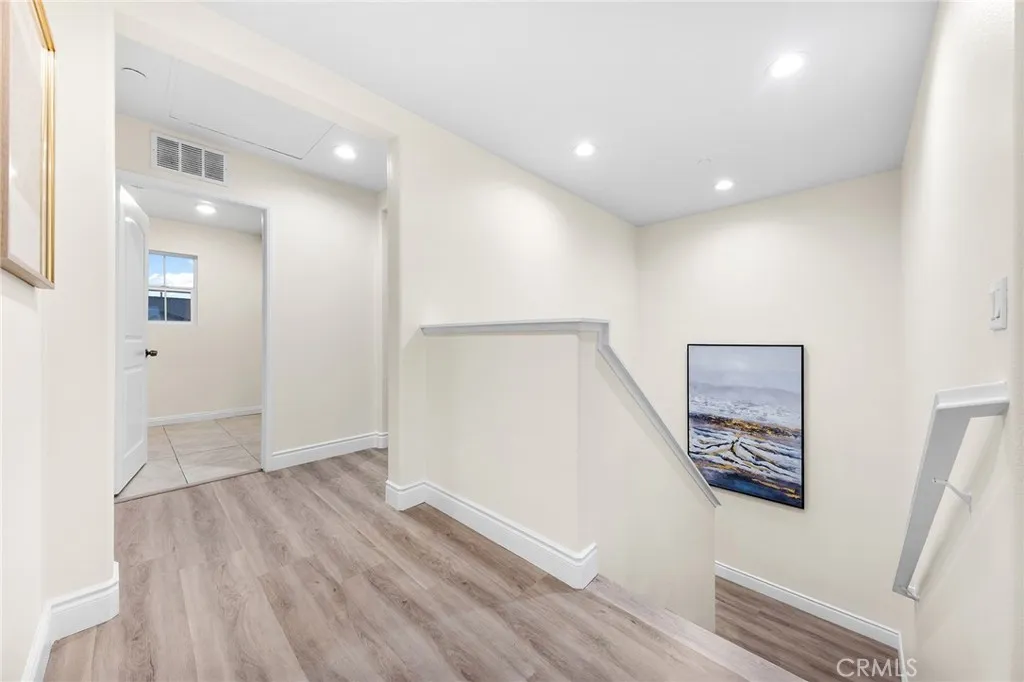 3262 S Portsmouth, Ontario, California 91761 home-pic-37