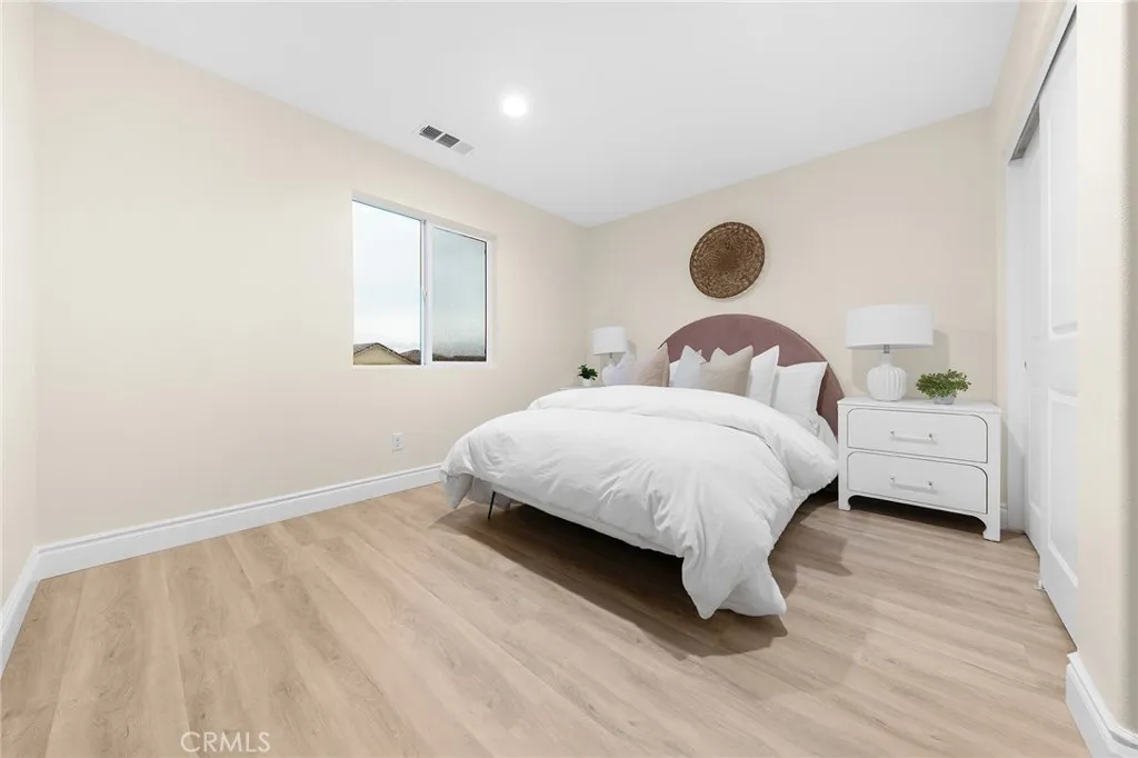 3262 S Portsmouth, Ontario, California 91761 home-pic-52