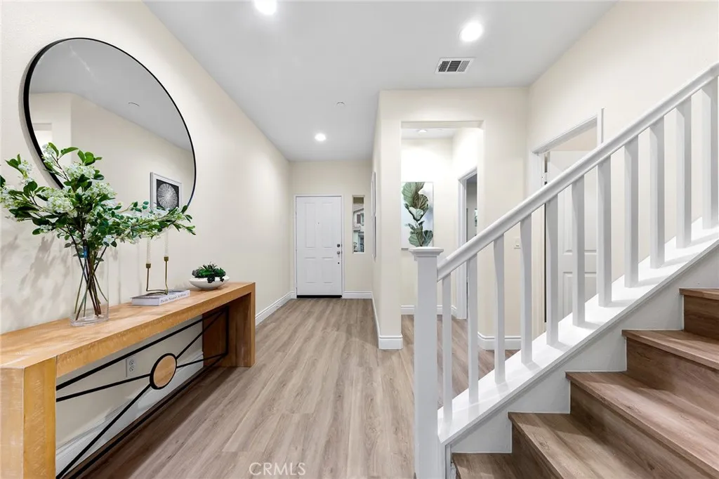 3262 S Portsmouth, Ontario, California 91761 home-pic-12