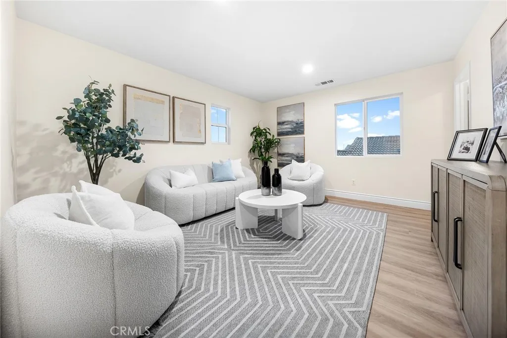 3262 S Portsmouth, Ontario, California 91761 home-pic-40