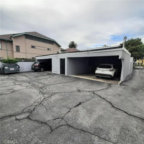 4 Carport Spaces