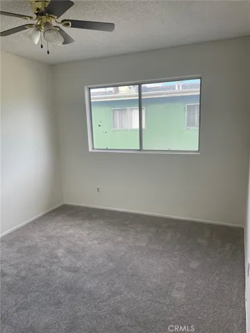 9740 Sepulveda Boulevard 18, North Hills, California 91343