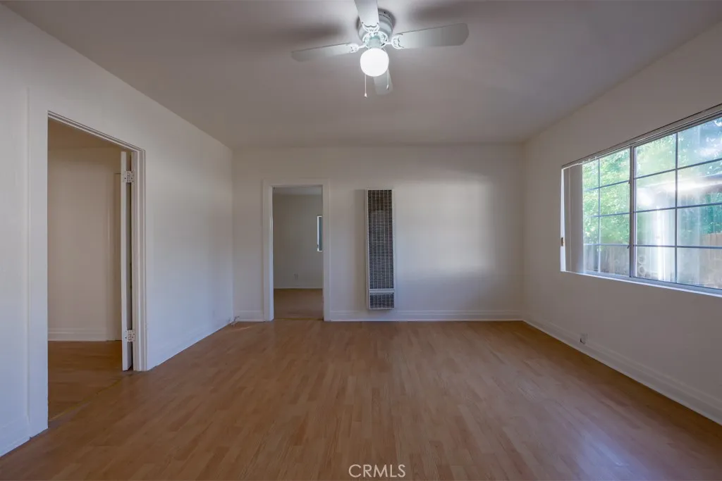 3316 112th W, Inglewood, California 90304 home-pic-3