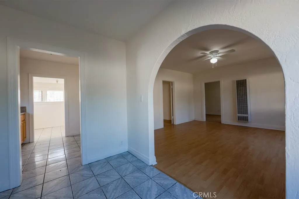 3316 112th W, Inglewood, California 90304 home-pic-2