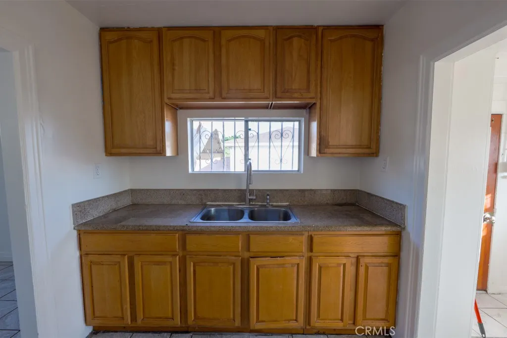 3316 112th W, Inglewood, California 90304 home-pic-17