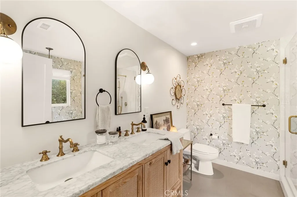 23843 Crosson Drive, Woodland Hills, California 91367 home-pic-19