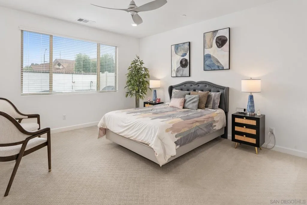 1091 Barry Pl, Escondido, California 92026 home-pic-11