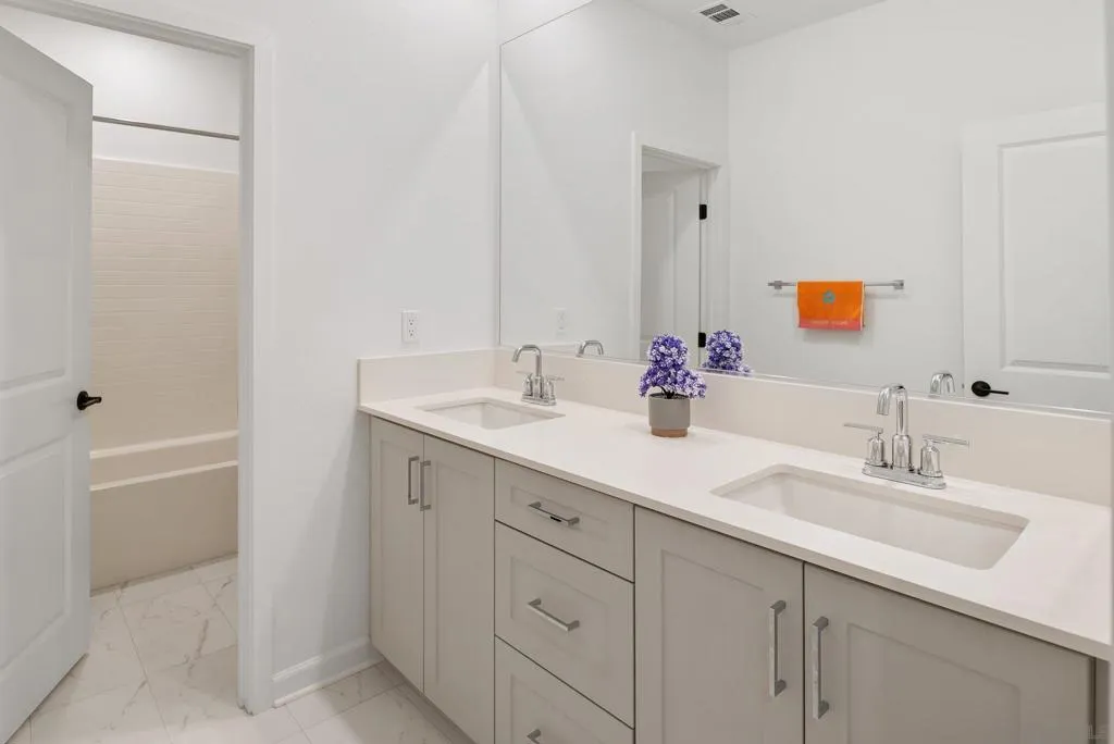 1091 Barry Pl, Escondido, California 92026 home-pic-18