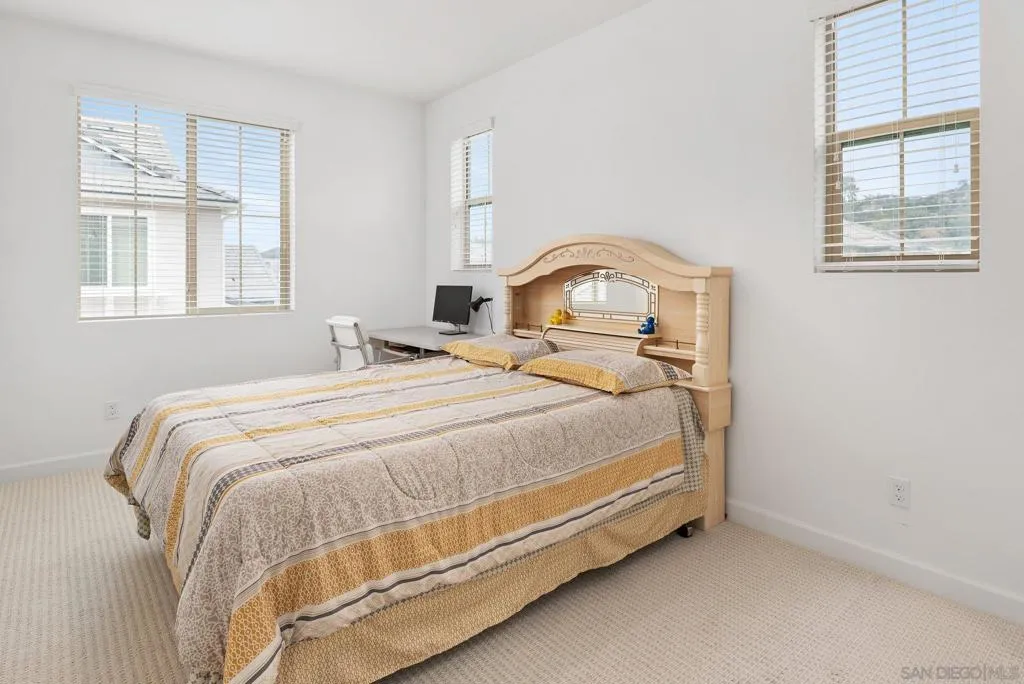 1091 Barry Pl, Escondido, California 92026 home-pic-21