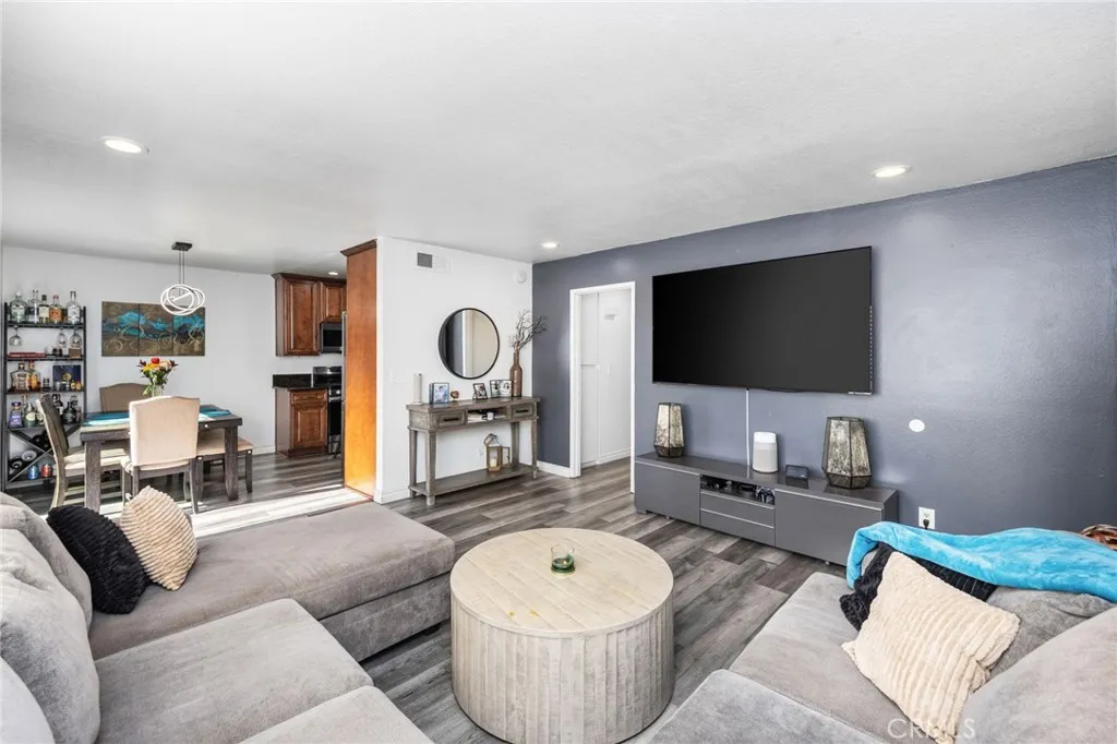 18921 E Berrytree, Orange, California 92869 home-pic-4