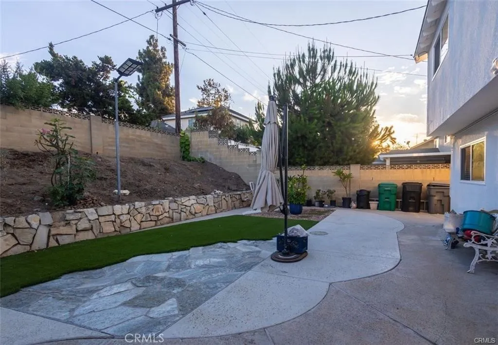 256 E Mission, Corona, California 92879 home-pic-22