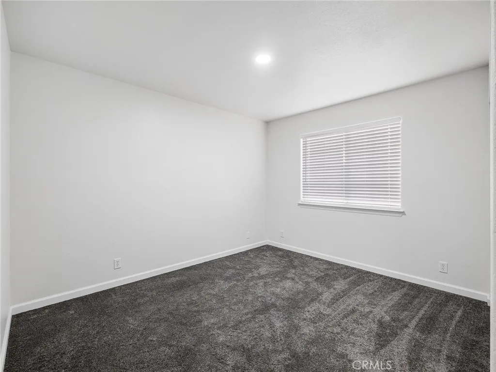 16641 Montauk Road, Apple Valley, California 92307 home-pic-27