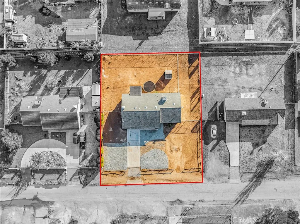 16641 Montauk Road, Apple Valley, California 92307 home-pic-5