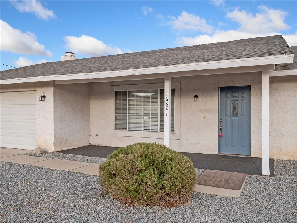 16641 Montauk Road, Apple Valley, California 92307 home-pic-9