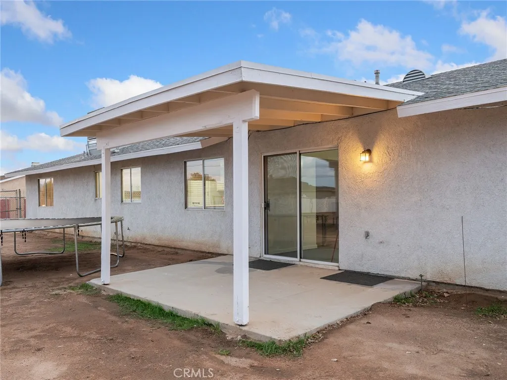 16641 Montauk Road, Apple Valley, California 92307 home-pic-41