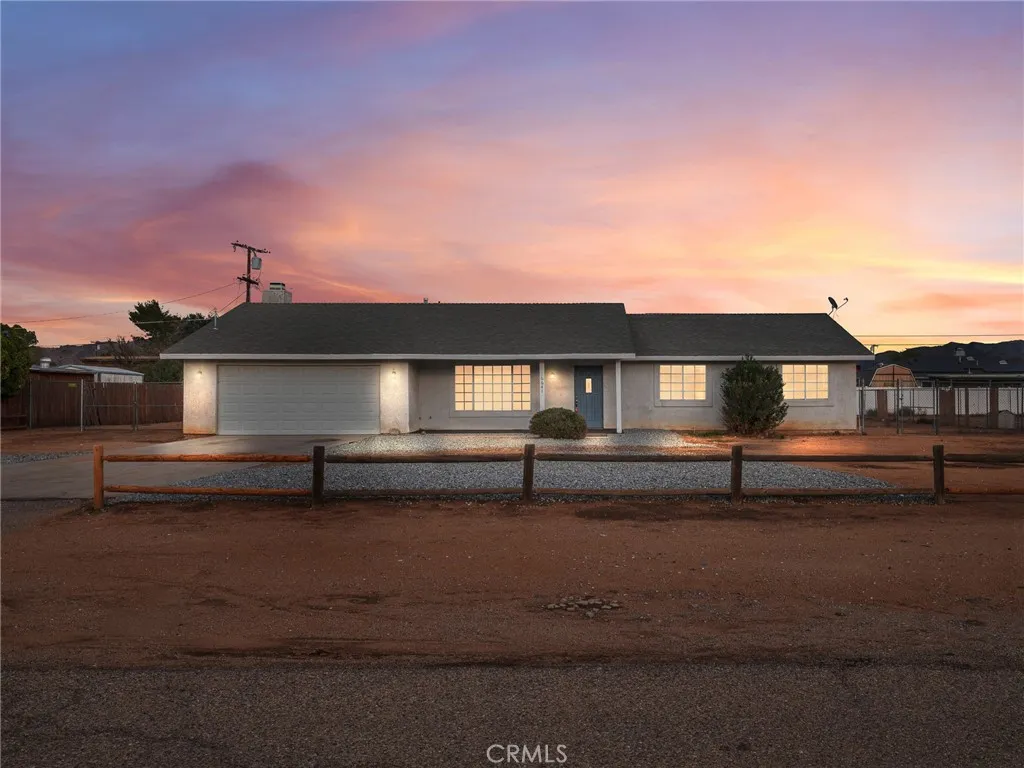 16641 Montauk Road, Apple Valley, California 92307 home-pic-0
