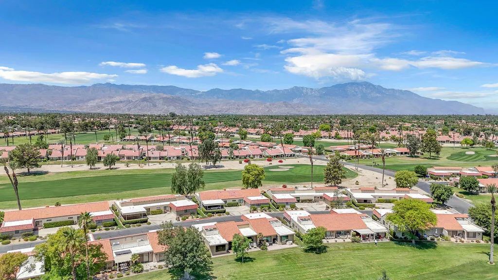 41640 Jupiter Hills Court, Palm Desert, California 92211 home-pic-39