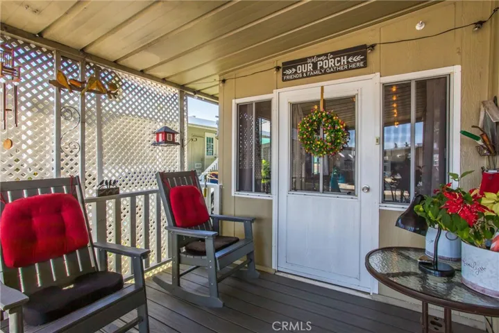 Entrance porch