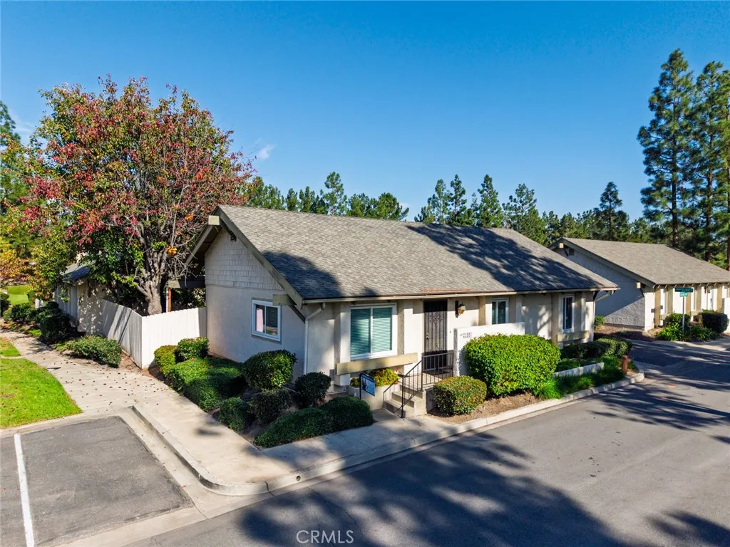 22901 Caminito Flores 130, Laguna Hills, California 92653 home-pic-40