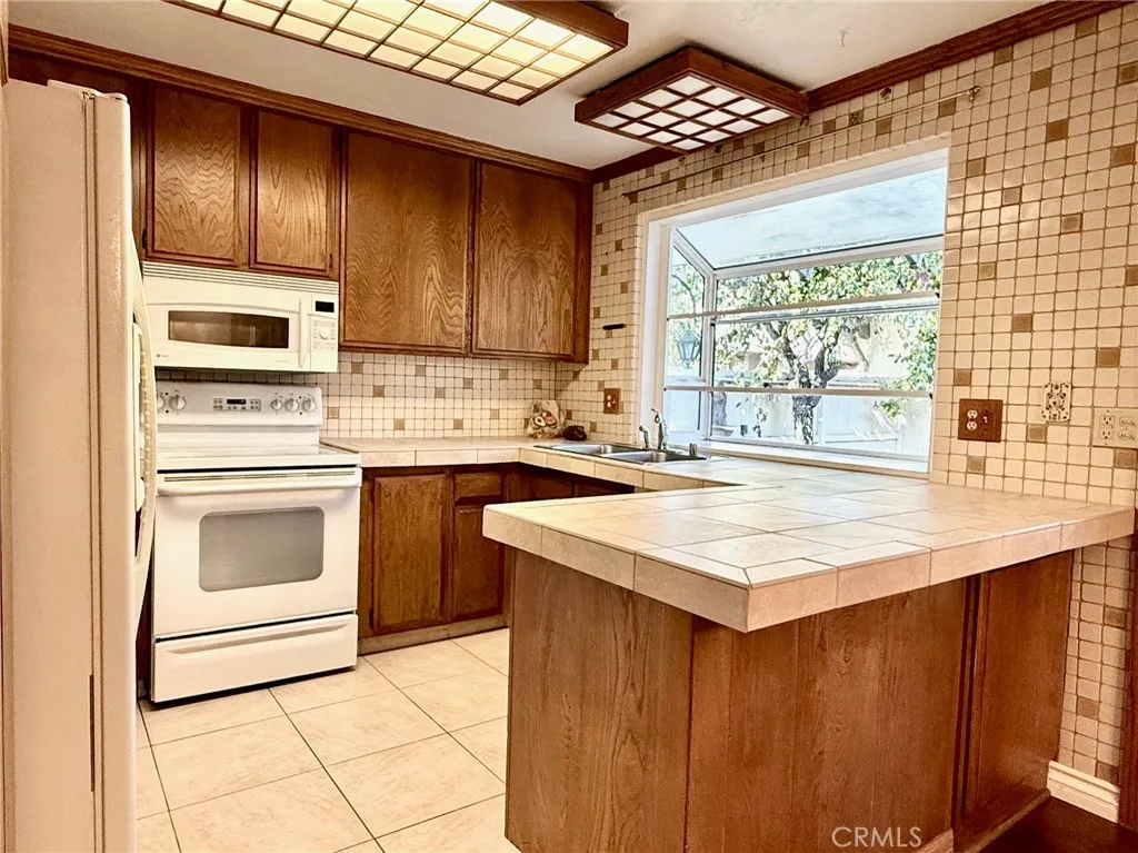 22901 Caminito Flores 130, Laguna Hills, California 92653 home-pic-10