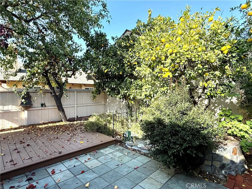 22901 Caminito Flores 130, Laguna Hills, California 92653 home-pic-22